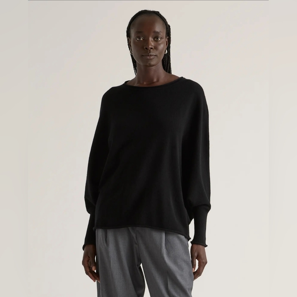 Quince 100% Mongolian Cashmere Black Batwing Sweater! Sz. S/M ! (H32)